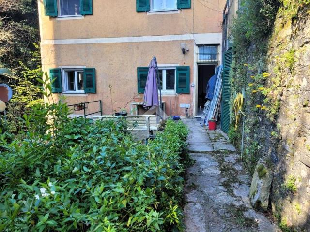 Villa Indipendente in vendita a San Michele di Pagana, Rapallo