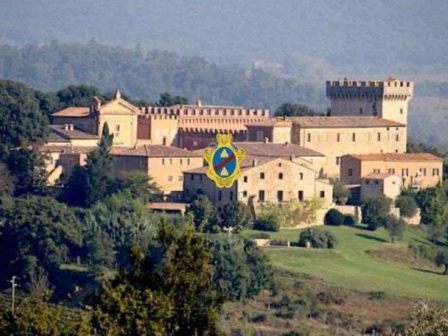 Palazzo in vendita a Rapolano Terme, Toscana