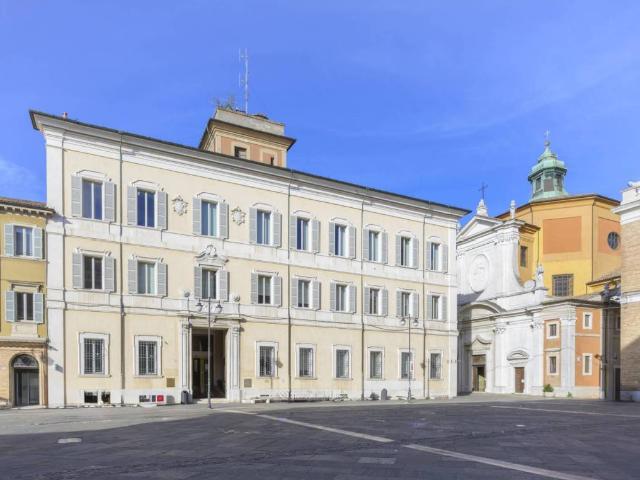 Palazzo in vendita a Ravenna, Reggio Emilia