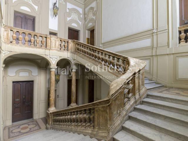 Palazzo in vendita a Ravenna, Reggio Emilia