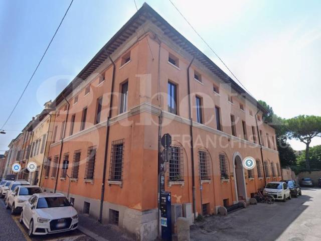Palazzo in vendita a Corso Nord, Ravenna