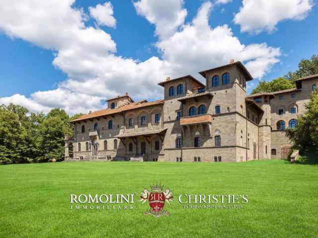 Palazzo in vendita a Unione di Comuni Valdarno e Valdisieve, Reggello