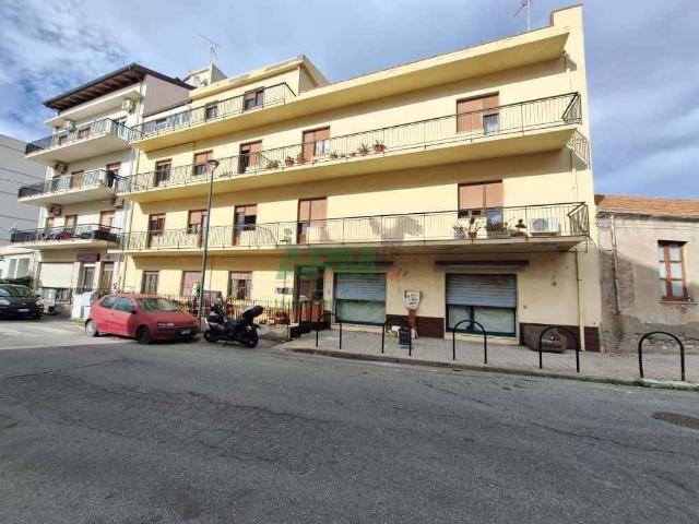 Palazzo in vendita a Lume, Calabria