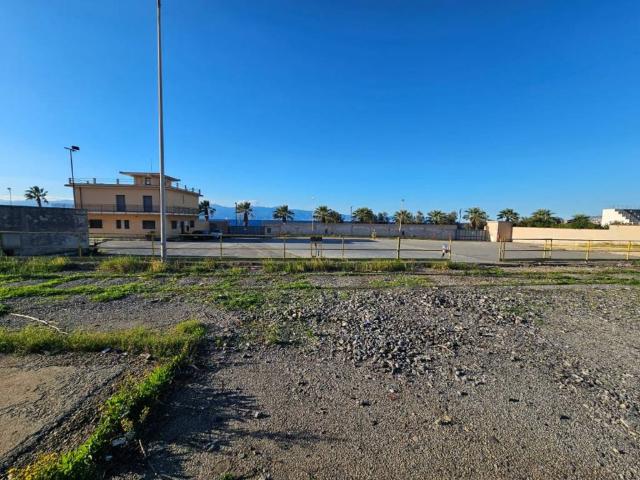 Palazzo in vendita a Lume, Calabria