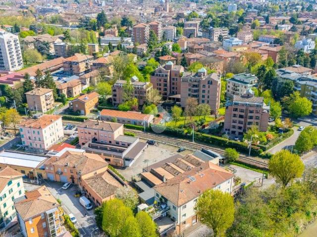 Palazzo in vendita a Tondo, Re