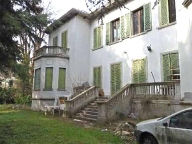 Palazzo in vendita a San Pietro città, Re