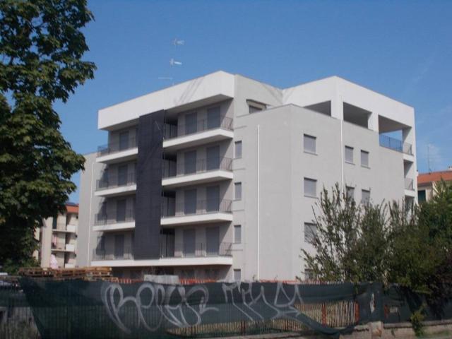 Palazzo in vendita a Migliolungo, Re