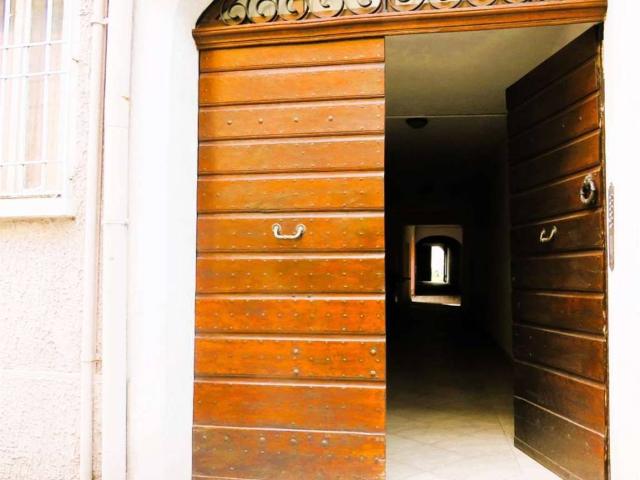 Palazzo in vendita a Sant'Agostino città-Porta Castello, Re