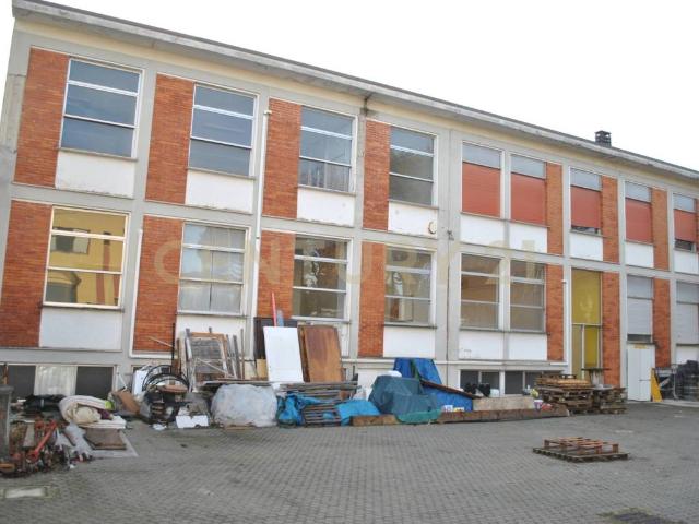 Palazzo in vendita a Canazza, Rescaldina