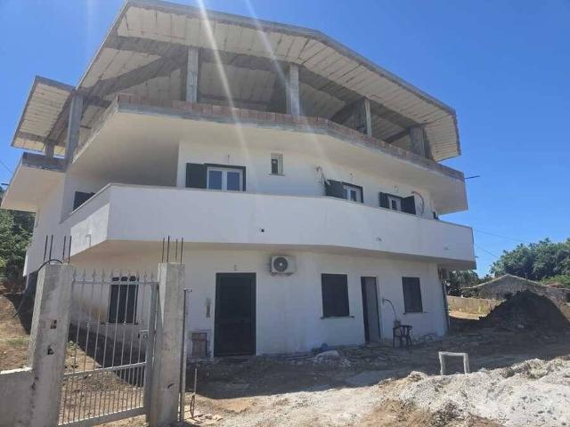 Palazzo in vendita a Calabria, Vibo Valentia