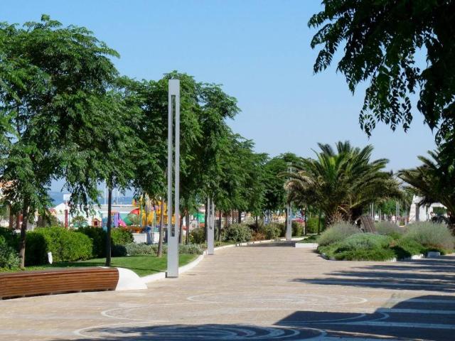 Palazzo in vendita a Abissinia, Riccione