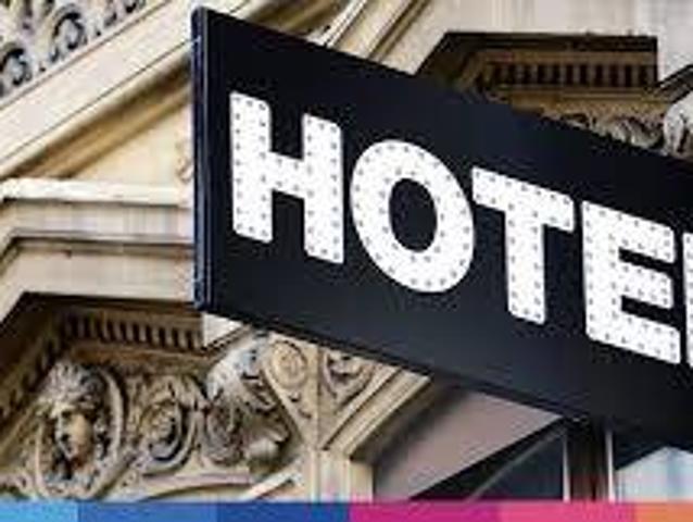 Palazzo in vendita a Alba, Riccione