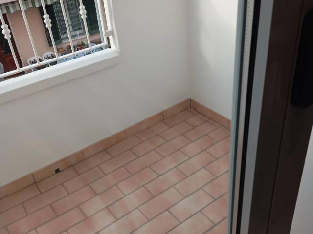 Palazzo in vendita a Rimini, Reggio Emilia