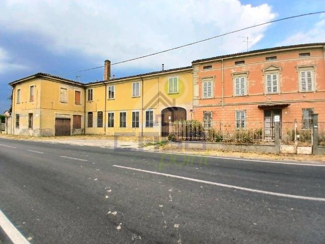 Villa Indipendente in vendita a Rivarolo Mantovano, Lombardia