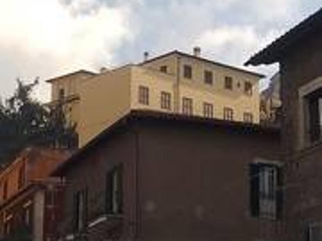 Palazzo in vendita a Roma Capitale, Lazio