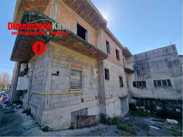 Palazzo in vendita a Cicciano, Napoli