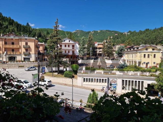 Palazzo in vendita a Roccaraso, Abruzzo