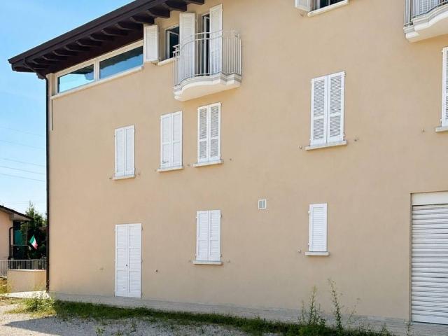 Palazzo in vendita a Comunità montana della Valle Sabbia, Roè Volciano