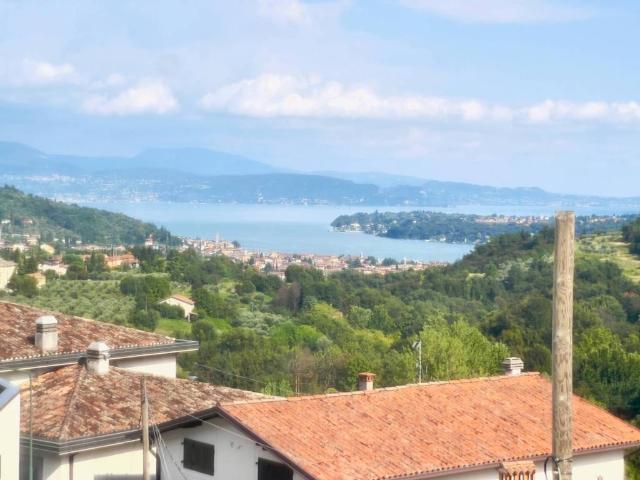 Palazzo in vendita a Comunità montana della Valle Sabbia, Roè Volciano