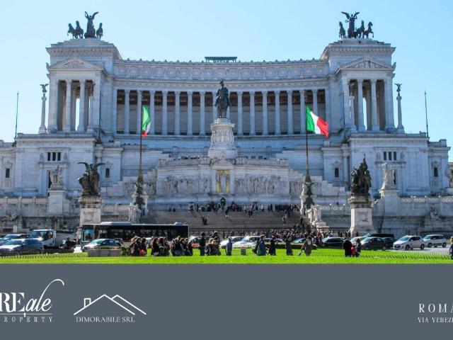 Palazzo in vendita a Municipio Roma I, Roma Capitale