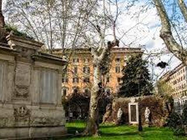 Palazzo in vendita a Esquilino, Roma