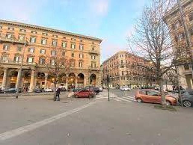 Palazzo in vendita a Municipio Roma I, Roma Capitale