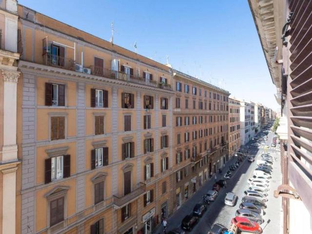 Palazzo in vendita a Esquilino, Roma