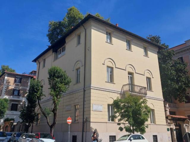 Palazzo in vendita a Casal Monastero, Roma Capitale