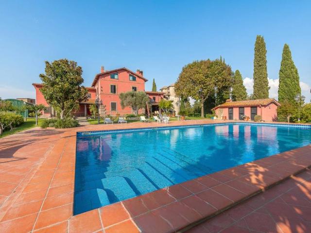 Palazzo in vendita a Centro Grande, Roma