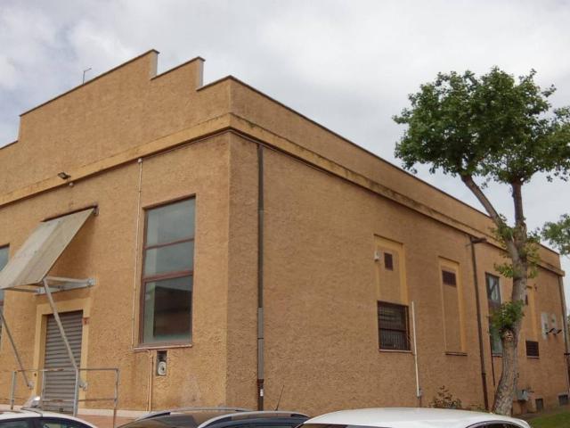 Palazzo in vendita a Ponte Mammolo, Roma