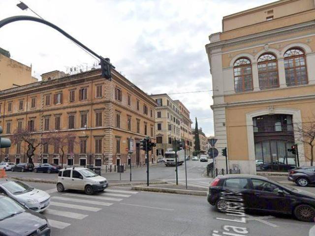 Palazzo in vendita a Municipio Roma II, Roma Capitale