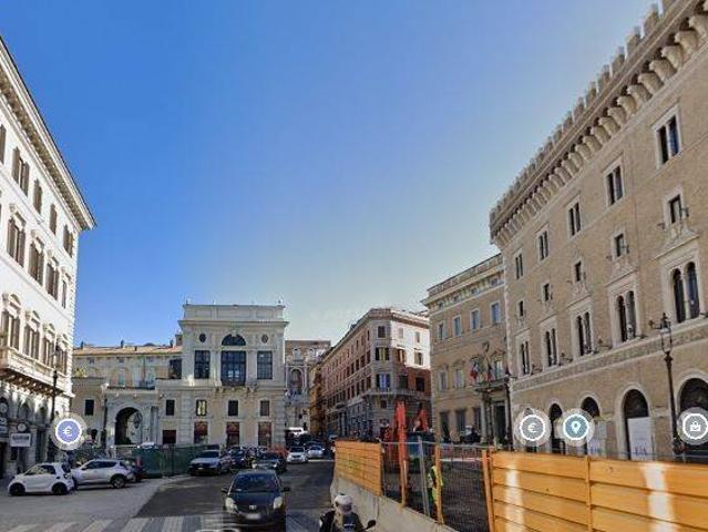 Palazzo in vendita a Municipio Roma I, Roma Capitale