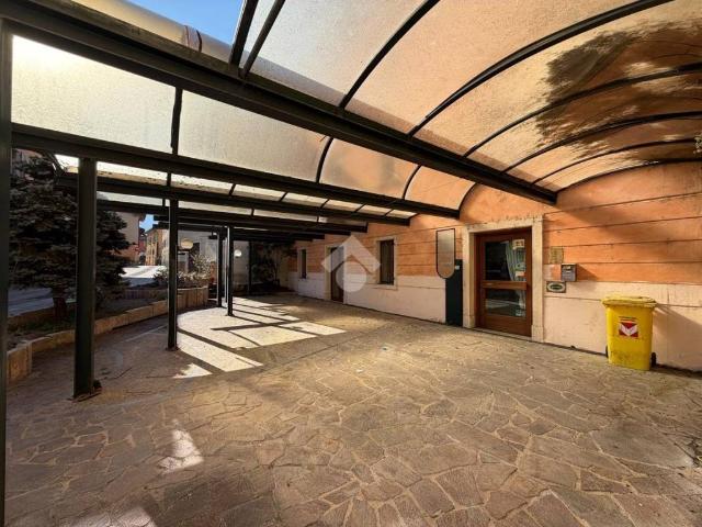Palazzo in vendita a Comunità Valsugana e Tesino, Roncegno