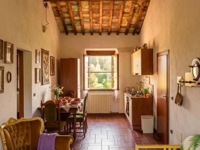 Palazzo in vendita a Rosignano Marittimo, Toscana