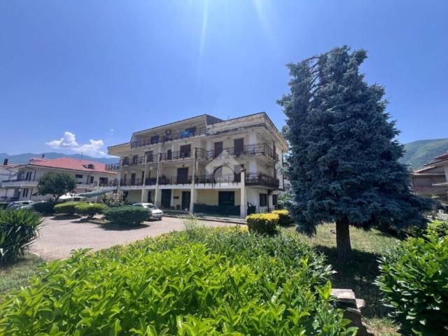 Palazzo in vendita a Rotondi, Campania