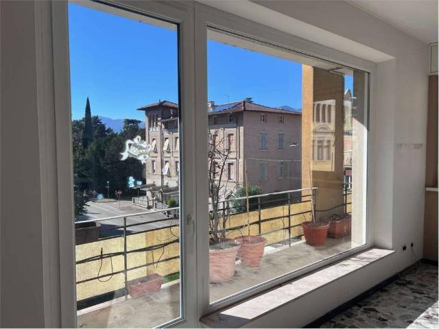 Palazzo in vendita a Comunità della Vallagarina, Borgo Sacco