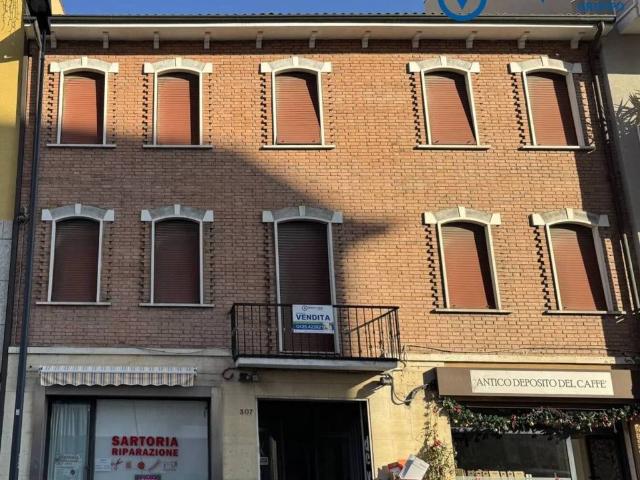 Palazzo in vendita a Rovigo, Veneto