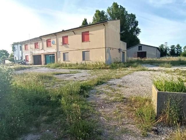 Palazzo in vendita a Rovigo, Veneto