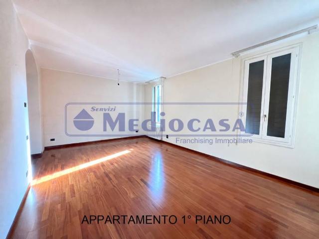 Palazzo in vendita a Commenda, Rovigo