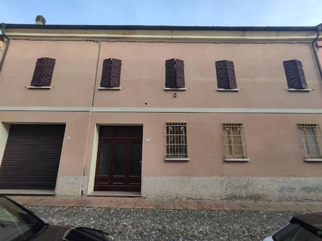 Palazzo in vendita a Mezzana Sant'Antonio, Sabbioneta