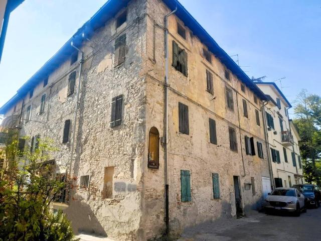Palazzo in vendita a Sala Baganza, Reggio Emilia