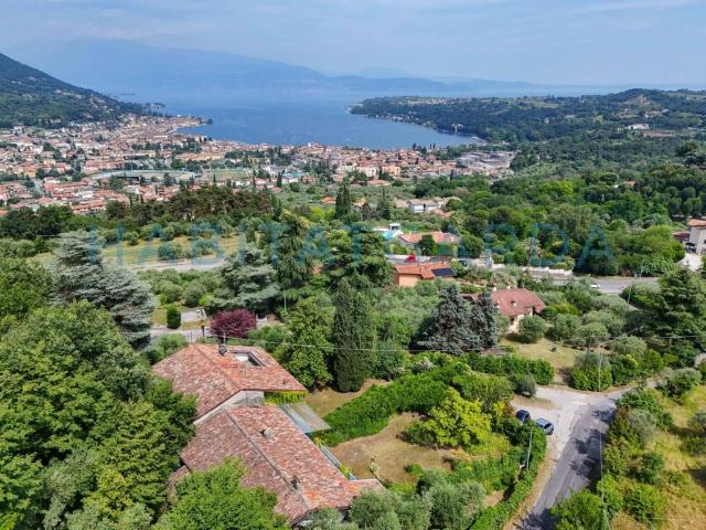 Palazzo in vendita a Comunità Montana Parco Alto Garda bresciano, Salò