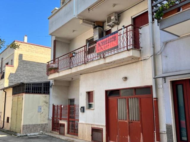 Palazzo in vendita a Puglia, Bari