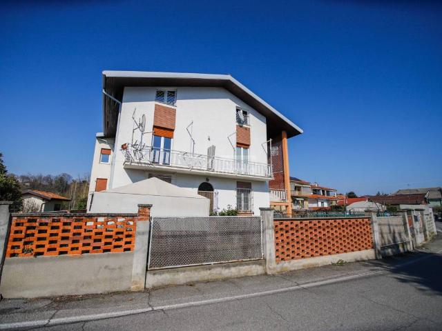 Palazzo in vendita a Spinerano, Piemonte