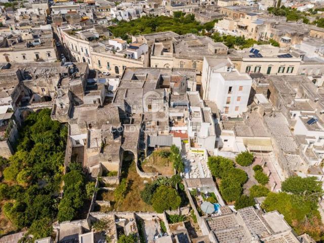 Palazzo in vendita a Puglia, Lecce