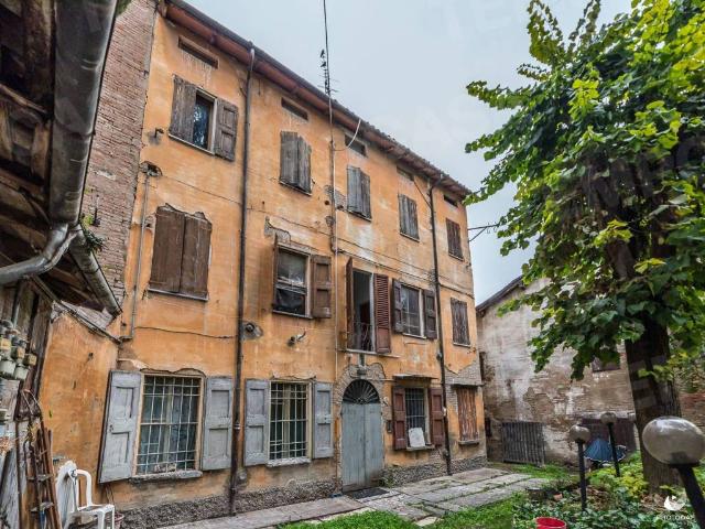 Palazzo in vendita a Unione dei comuni del Sorbara, San Cesario Sul Panaro