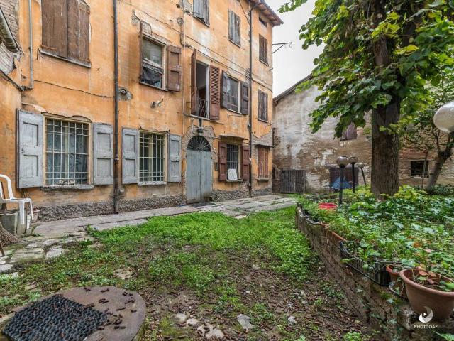 Palazzo in vendita a Unione dei comuni del Sorbara, San Cesario Sul Panaro