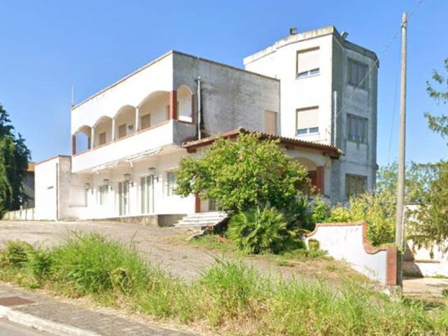 Palazzo in vendita a San Clemente, Rimini