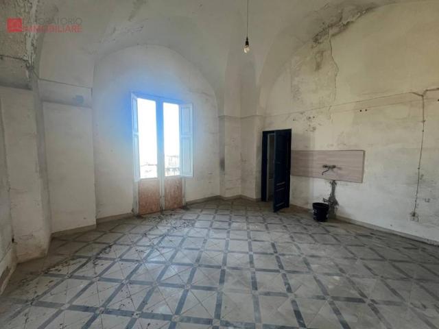 Palazzo in vendita a Puglia, Lecce