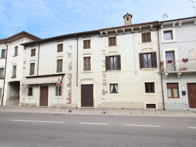 Palazzo in vendita a Pozzo, San Giovanni Lupatoto